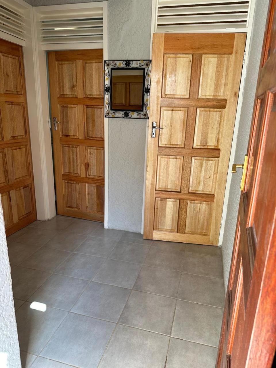 Bagley Terrace 136 Cottage Johannesburg Zewnętrze zdjęcie