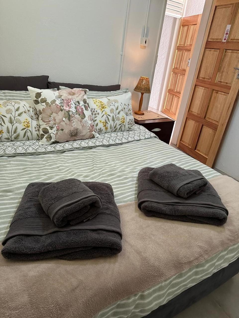 Bagley Terrace 136 Cottage Johannesburg Zewnętrze zdjęcie