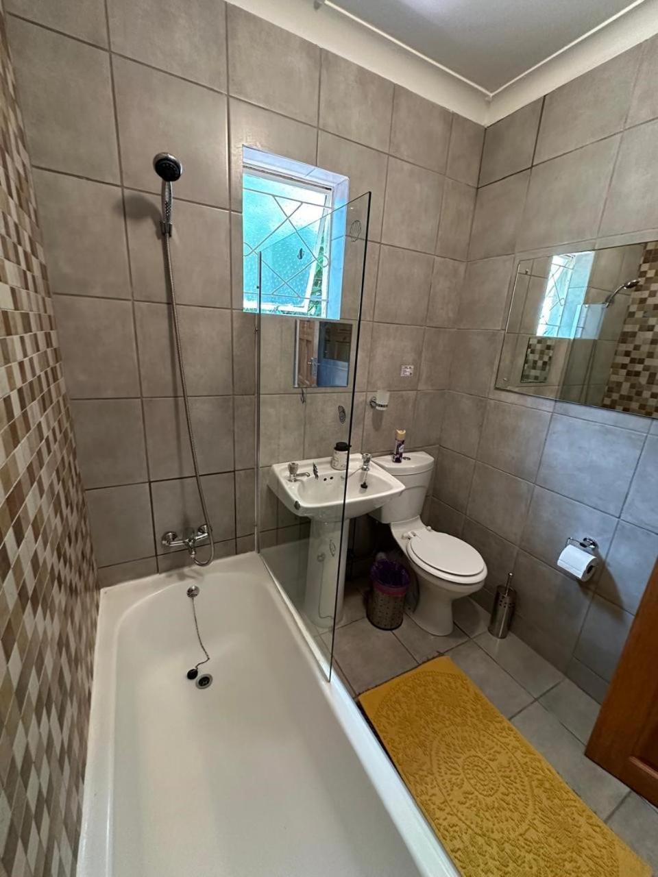 Bagley Terrace 136 Cottage Johannesburg Zewnętrze zdjęcie